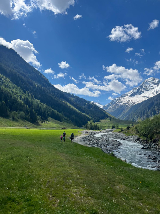 Ausblick ins Hollersbachtal im Salzburgerland